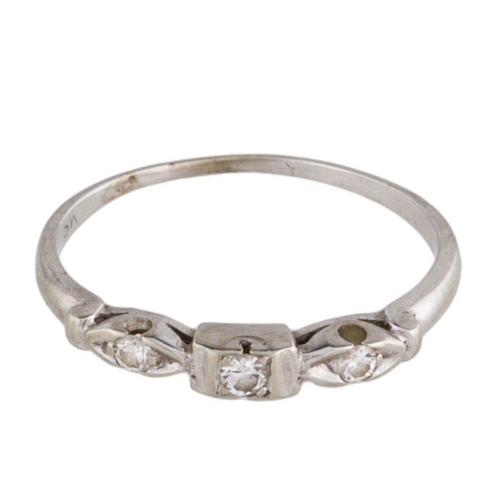 Antique 18K White Gold Diamond Ring Size 6.25 - Picture 8 of 14